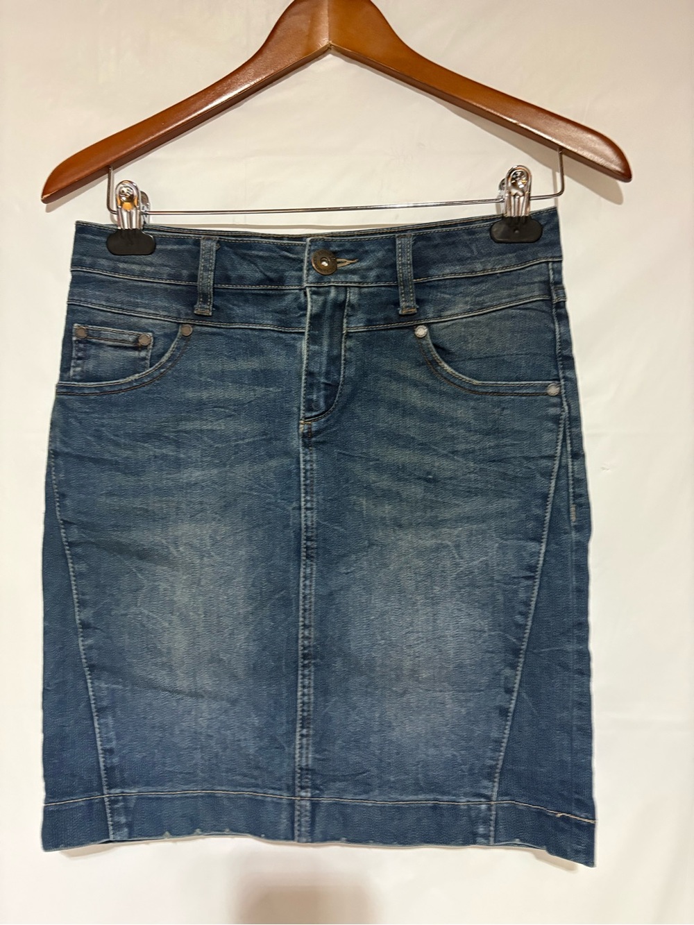S. Oliver Blue Denim Skirt - Timeless Casual Staple sz 4